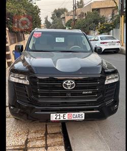 تويوتا لاندكروزر